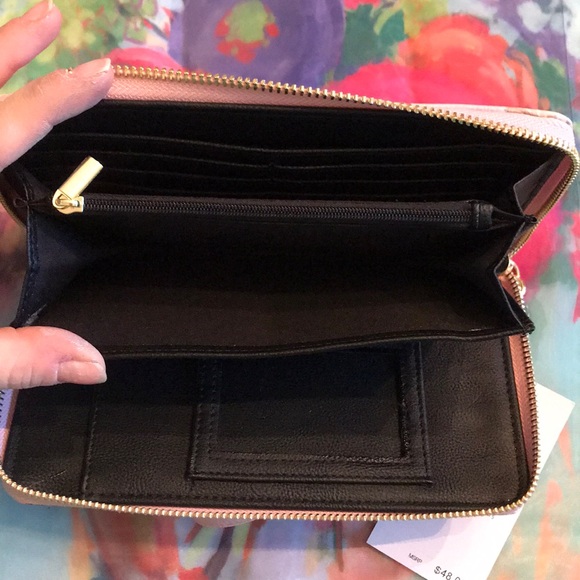 Brand New Betsey Johnson Pink Zippered Cat Wallet - Picture 9 of 14